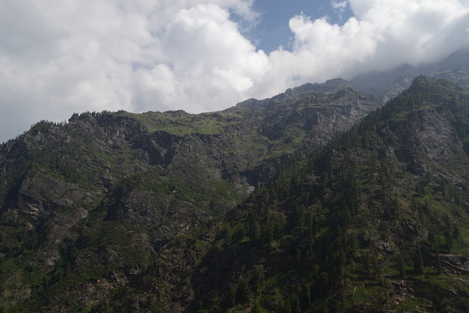 Kheerganga Trek photo — kheerganga 1